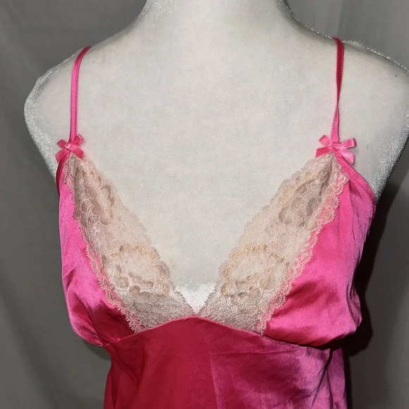 Victoria's Secret pink satin & cream lace lingerie set size large - Picture 2 of 5